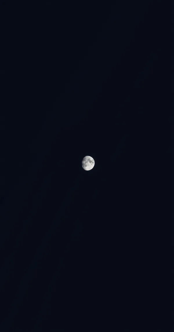 Minimal Moon Circle
