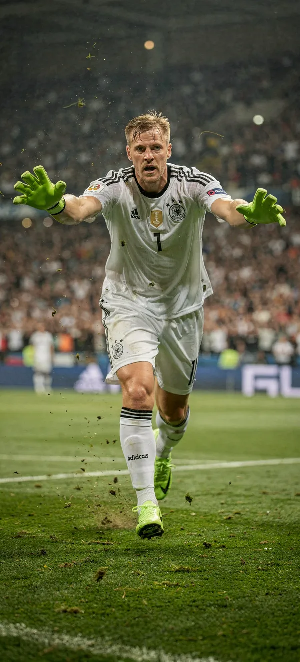 Manuel Neuer Stadium Action