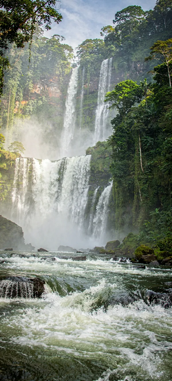 Iguazu Falls Tropical Gorge